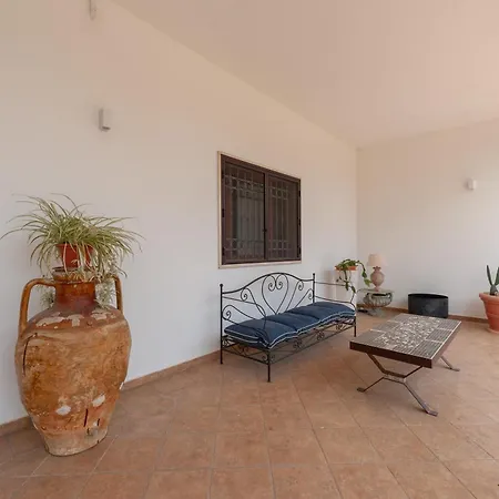 Gaia Villa *